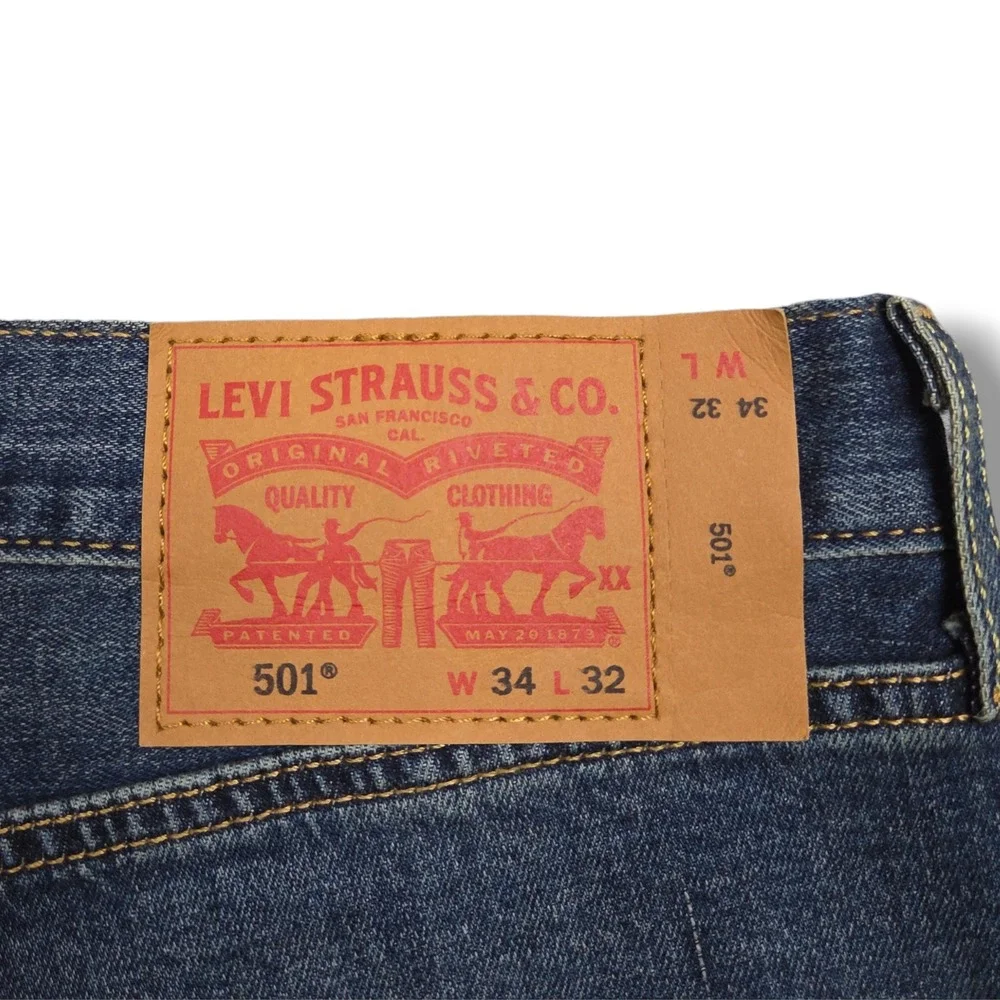 Levis 501 Jeans Mens 34 x 32 Straight Leg‎ Button Fly